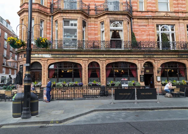 Audley Pub Londra — Stok fotoğraf