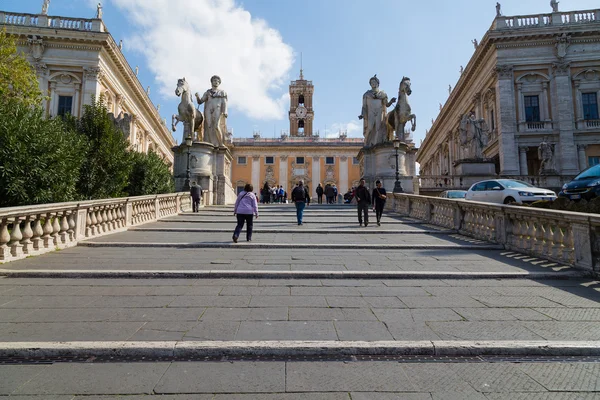 Musei Capitolini giden yol — Stok fotoğraf