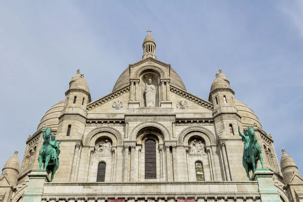 Sacre Couer basilica at Montmartre in Paris — Stockfoto