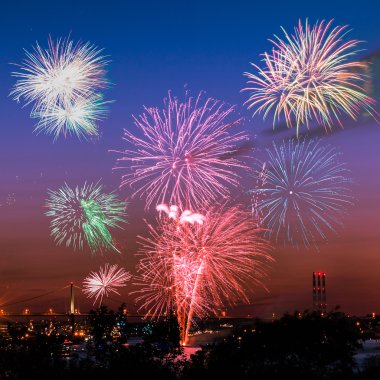 Fireworks uygulamasında Halifax