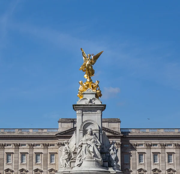 Victoriamonumentet på Buckingham Palace — Stockfoto