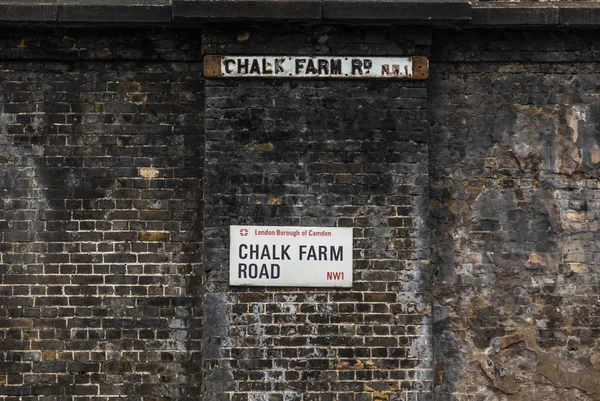 Chalk Farm Road в Лондоне — стоковое фото