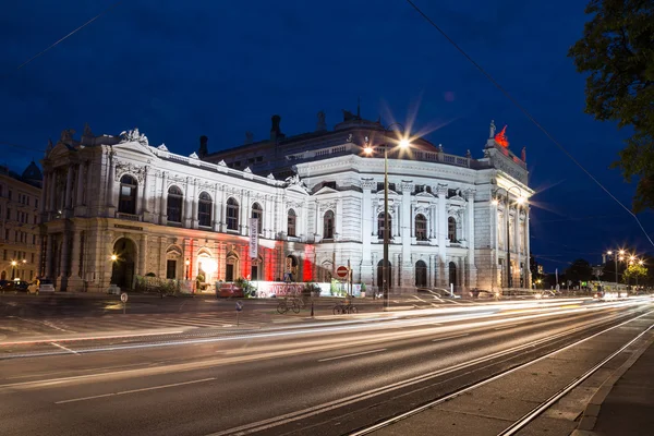 Бургтеатр в Вене — стоковое фото