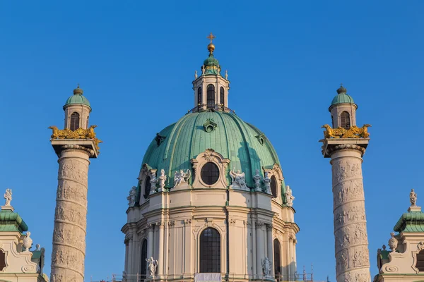 Karlskirche en Viena — Foto de Stock