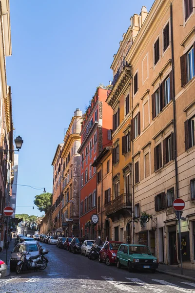 Rues de Rome pendant la journée — Photo