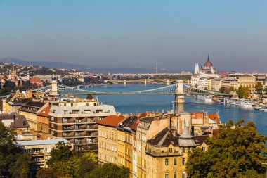 Budapeşte Day sırasında binaların yüksek görünümü