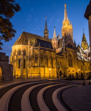 Budapeşte gün boyunca kilisede Matthias