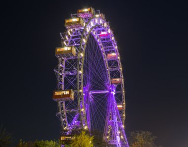 Wiener Riesenrad, Prater geceleri