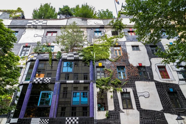 Hundertwasser Museum in Vienna — Stock Photo, Image