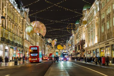Regent Street Noel zamanı.