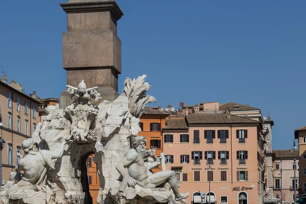 Fontána čtyř řek na Piazza Navona Řím — Stock fotografie