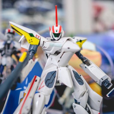 Tokyo, Japonya: 'Mecha' Robot savaşçı figürü anime fuarında 'Macross' animasyonundan