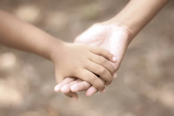 Holding Hand Mother Daughter — Stock Photo, Image