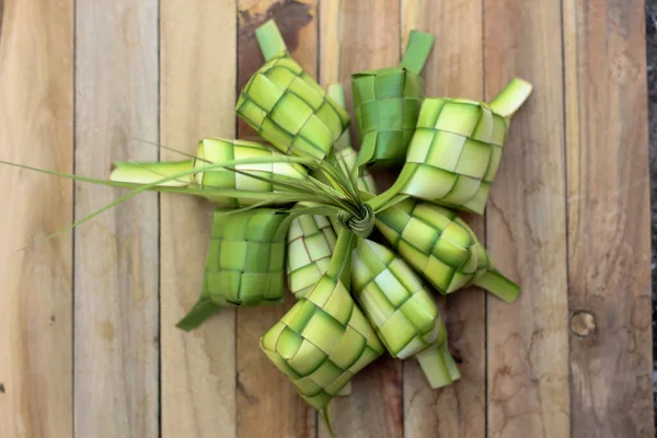 Ketupat Albóndigas Arroz Comida Asiática Tradicional —  Fotos de Stock