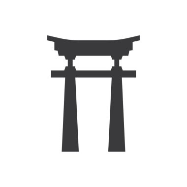 Torii kapısının silueti.