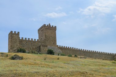 Eski kalenin kalıntıları.