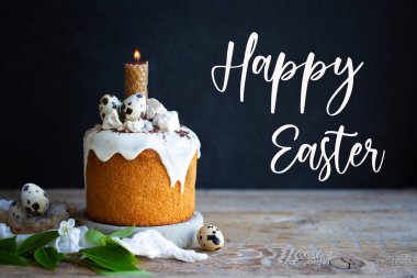 Paskalya, Paskalya konsepti. Yumurtalı Paskalya. Paskalya siyah arka planı ve mum. Havalı Paskalya. Bayramlık Paskalya konsepti. Paskalya 'ya yakın bir yerde. Feribot arka planında Paskalya