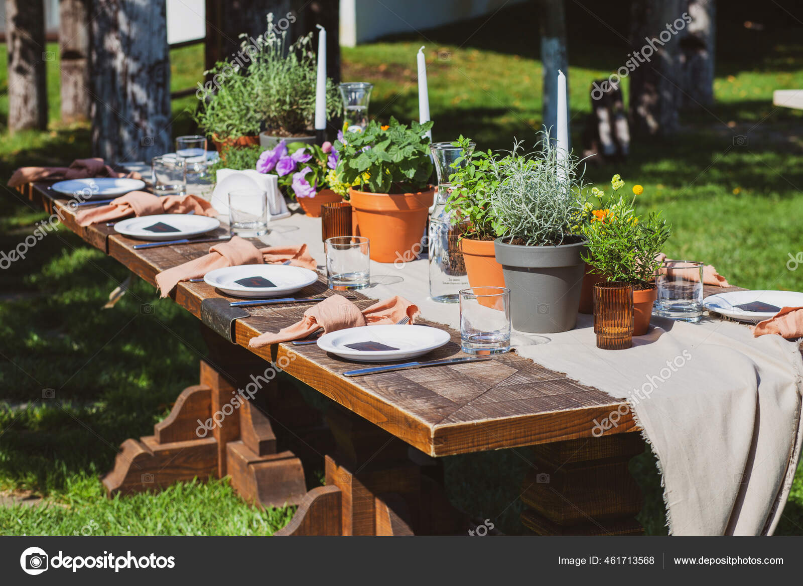 Banquet Tables Nature Wedding Garden Outdoor Wedding Buffet Wedding Banquet  Stock Photo by ©Lada8 461713568