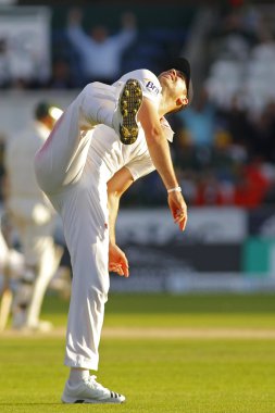 Kriket: İngiltere v Avustralya 4 külleri gün dört test