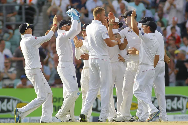 Internacional de cricket de Inglaterra v australia investec cenizas 5 tes —  Fotos de Stock