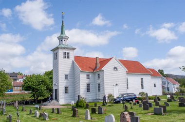 Spangereid, Norveç - 14 Mayıs 2004: Spangereid Kilisesi, 1100 'lerde inşa edildi.