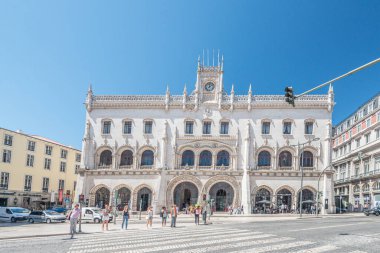 Lisboa, Portekiz - 23 Temmuz 2016: Rossio tren istasyonunun girişi.