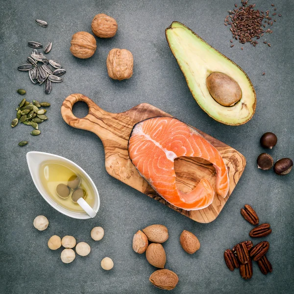 Selección de fuentes alimentarias de omega 3 y grasas insaturadas. super fo — Foto de Stock