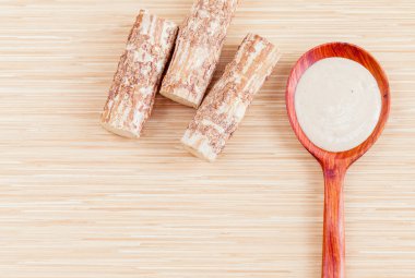 Doğal Spa malzemeler. -Tanaka cilt bakımı için.