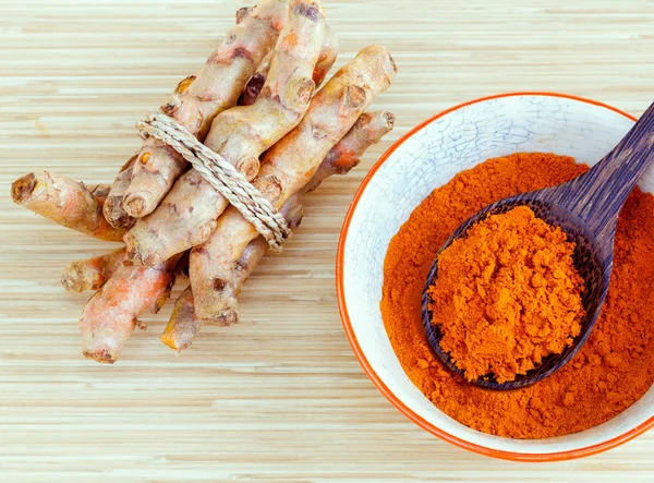 Natural Spa Ingredientes. - Cúrcuma e mel para cuidados com a pele . — Fotografia de Stock