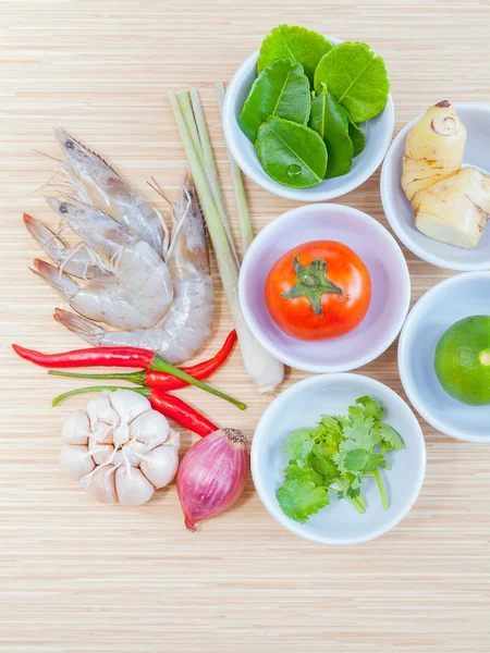Ingredientes para la sopa tailandesa más popular. - o Tom Yam Kung —  Fotos de Stock