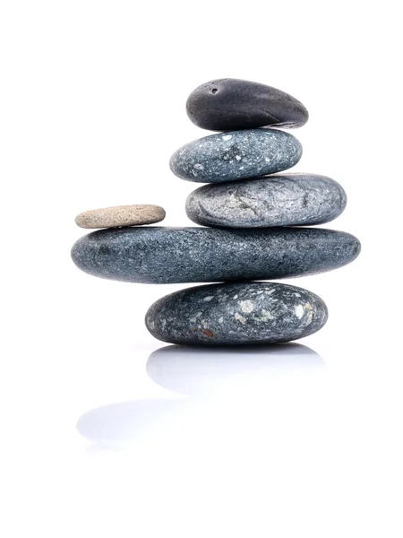 De gestapelde stenen spa behandeling scène zen als concepten. — Stockfoto