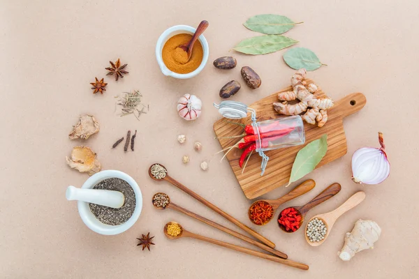 Composition of Mixed spices and herbs background cinnamon stick — Stockfoto