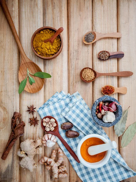 Ingredienti di cottura degli alimenti . — Foto Stock