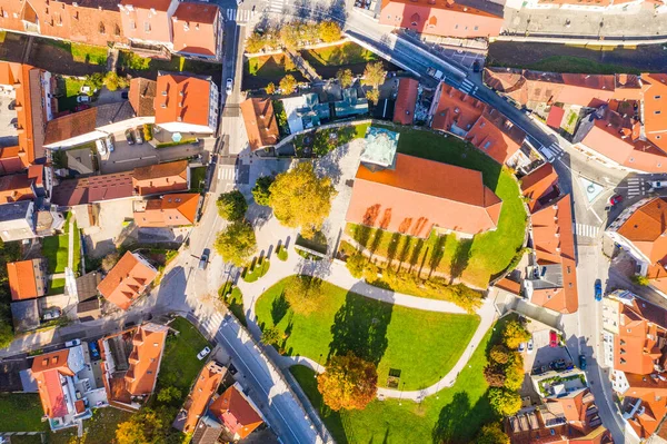 Cidade Samobor Croácia Sino Torre Catedral Drone Vista Aérea — Fotografia de Stock