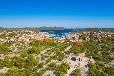 Jezera, Murter adası takımadaları, Dalmaçya, Hırvatistan 'daki kilise