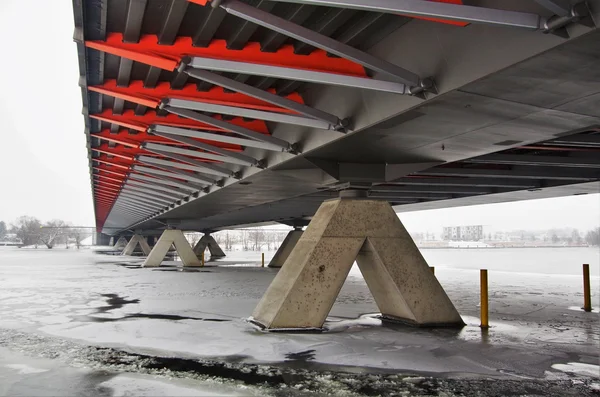 Puente sobre el río Icy — Foto de Stock