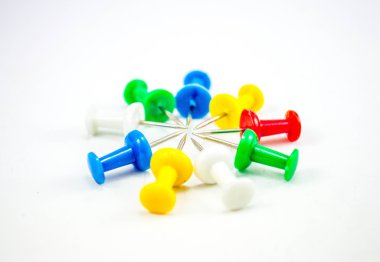 Raptiye, kağıt pimleri