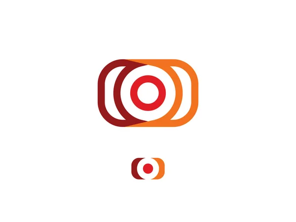 Kamera Abstrakte Vektor-Logo-Vorlage, minimales Design-Logotyp-Konzept für digitales Kunststudio, Fotostudio, Fotograf und Bildbearbeitungs-App, isoliert auf schwarzem Hintergrund — Stockvektor