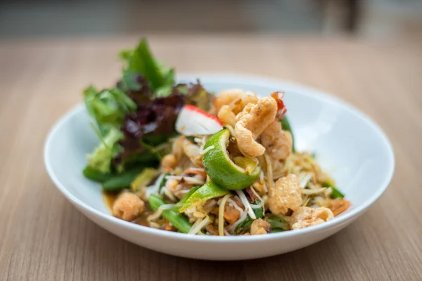 "Salada de mamão tailandesa Som tum " — Fotografia de Stock