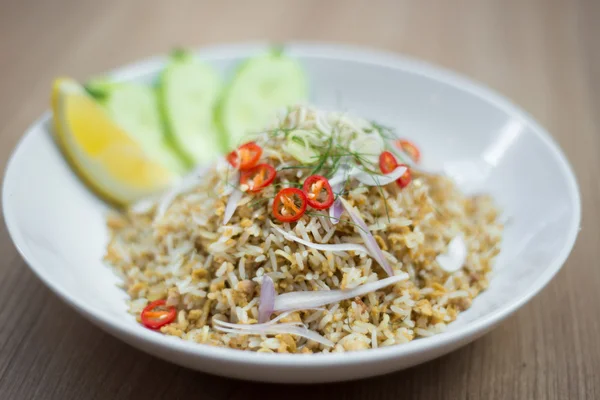 Arroz frito tailandês com capim limão . — Fotografia de Stock