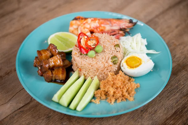 Garnelenpaste gebratener Reis — Stockfoto