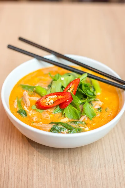 Tom yum noedels. — Stockfoto