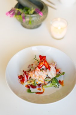 Hindistan cevizi kireç karides