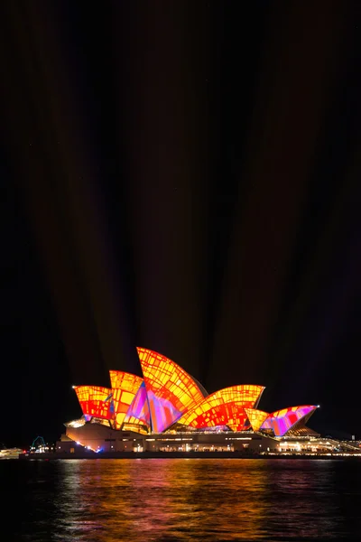 Sydney Opera House osvětlené — Stock fotografie