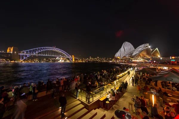 Osvětlené město Sydney během Vivid Sydney 2016 — Stock fotografie