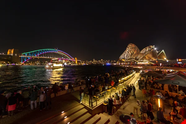 Osvětlené město Sydney během Vivid Sydney 2016 — Stock fotografie