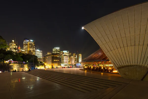 Sydney Opera House à noite — Fotografia de Stock