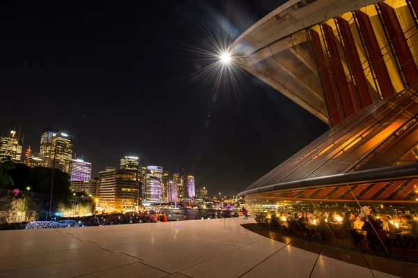 Sydney Opera House à noite — Fotografia de Stock