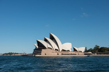 Sydney Opera Binası