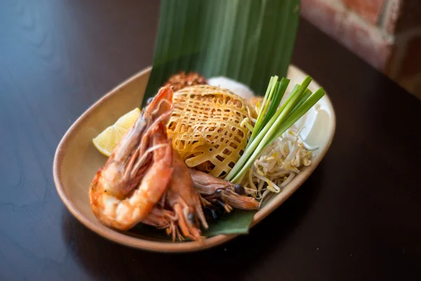 垫泰国虾 — 图库照片